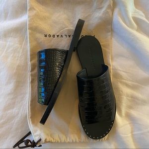 FRĒDA SALVADOR “PURE” sandal in embossed croc